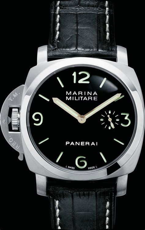 en Panerai website